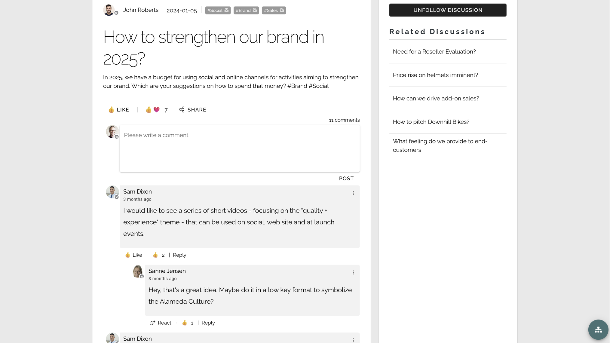 Employee intranet knowledge-sharing community with posts, comments, and team insights.