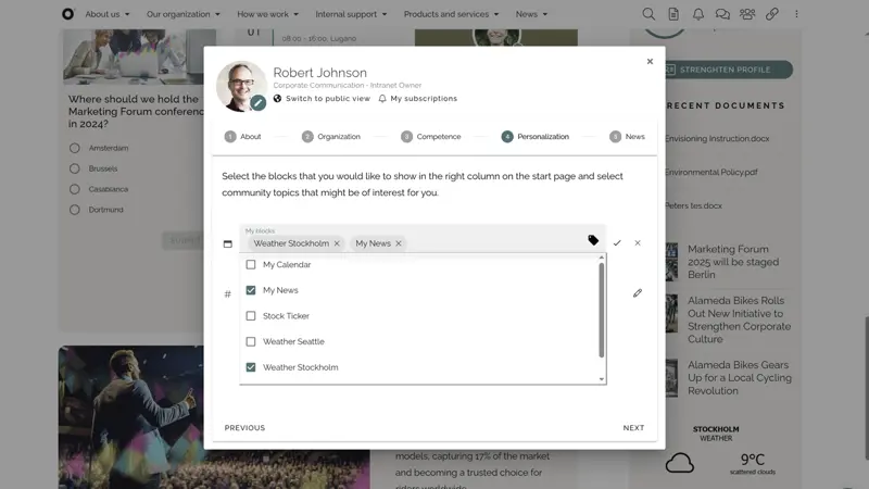 Customizable intranet homepage showing personalization options that enhance the employee experience.